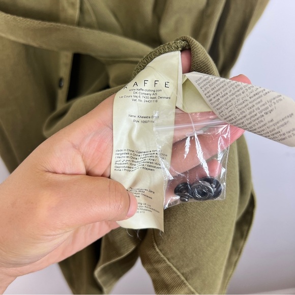 Kaffe Olive Green Belted Snap-Up Denim Shirt Dress women size Small - Picture 11 of 12